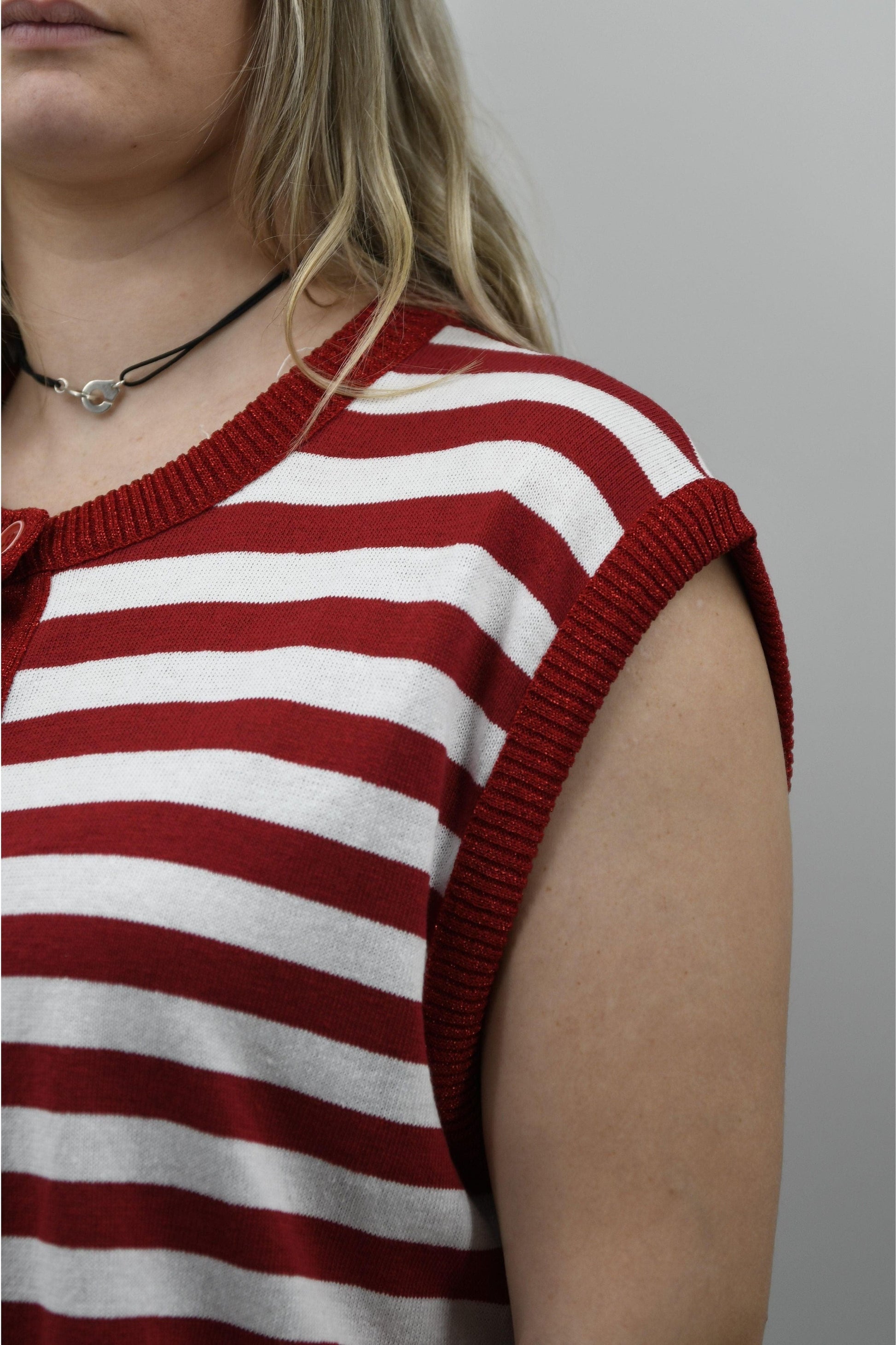Gilet Gilet PLEASE M840525053 Gilet PLEASE M840525053 Red / One size PLEASE