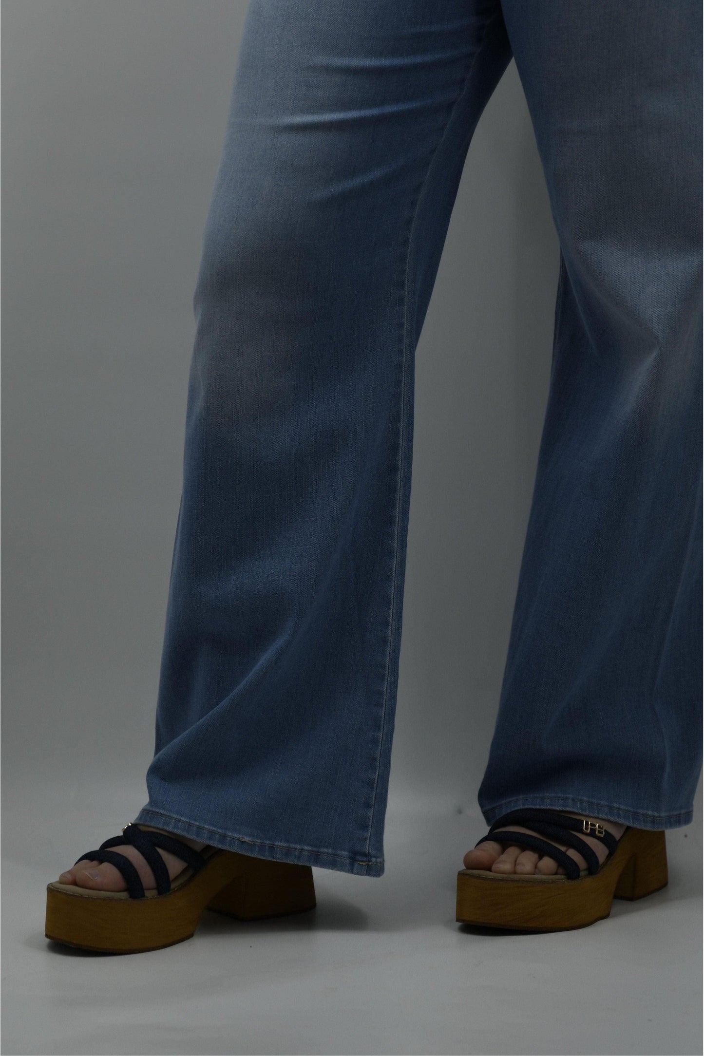 JEAN Jean PLEASE P0R5BQ2NTD Jean PLEASE P0R5BQ2NTD PLEASE