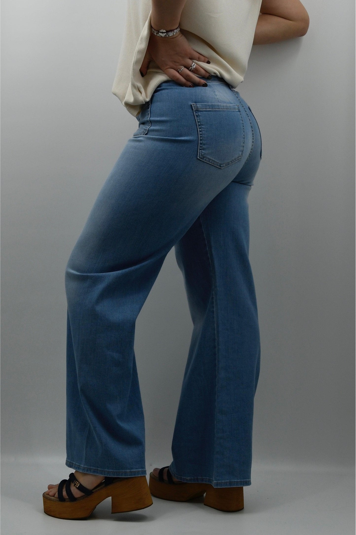 JEAN Jean PLEASE P0R5BQ2NTD Jean PLEASE P0R5BQ2NTD PLEASE