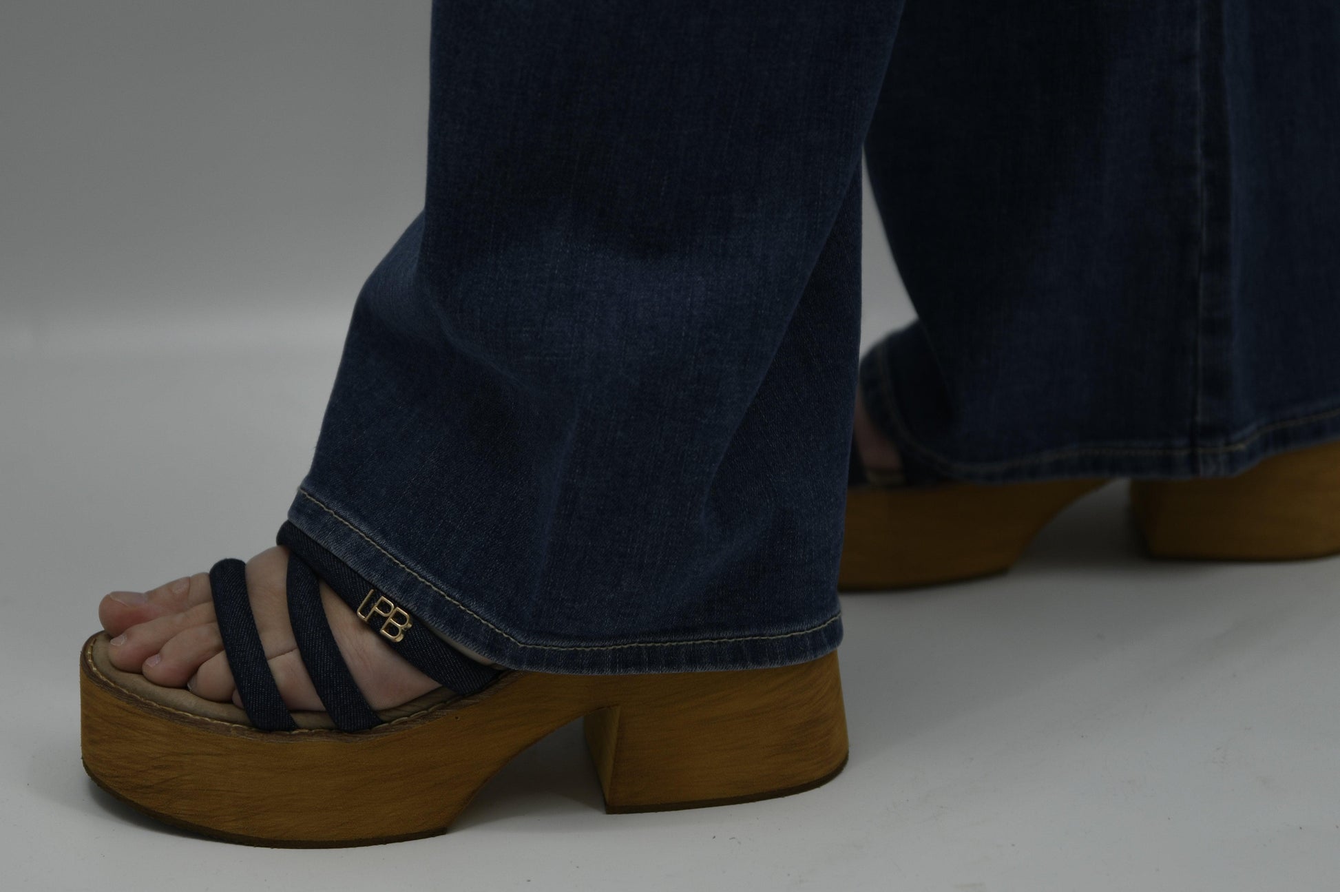 JEAN Jean PLEASE P3D0BQ2EQZ Jean PLEASE P3D0BQ2EQZ PLEASE