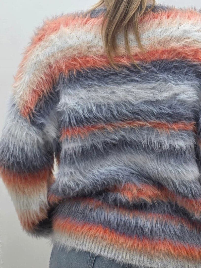 Pull duvet à rayures Cherry Boutique Pull duvet à rayures Cherry Boutique Cherryboutique