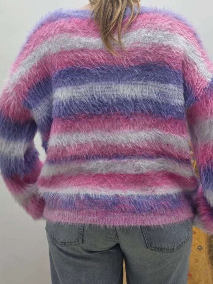 Pull duvet à rayures Cherry Boutique Pull duvet à rayures Cherry Boutique Cherryboutique