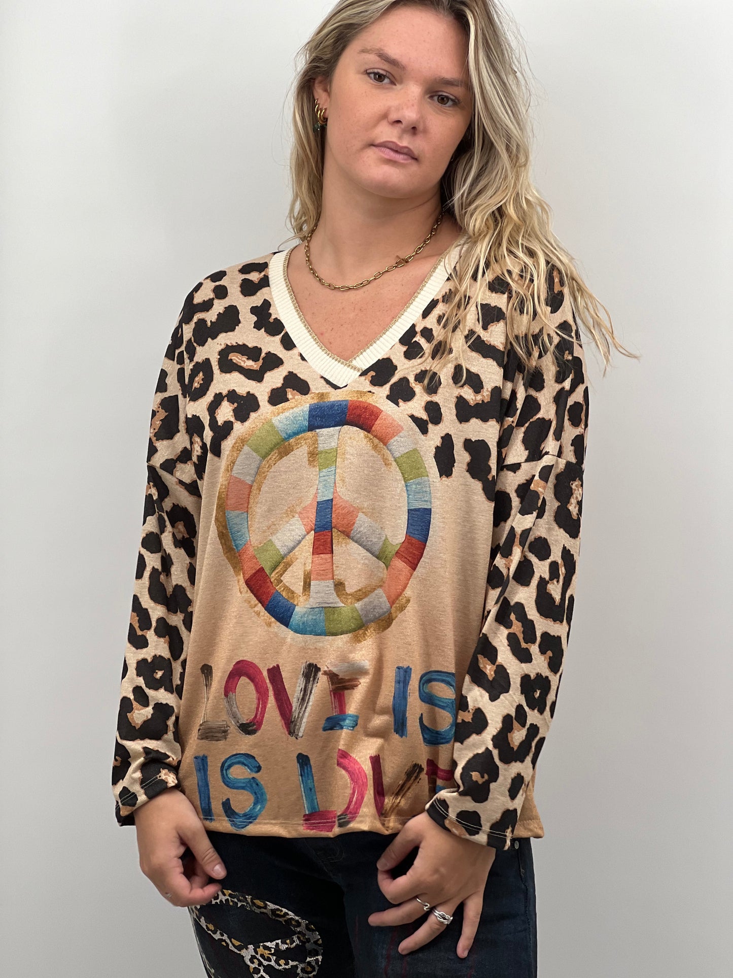 Pull Pull Cherry Boutique col V Taille unique / Peace and love Cherryboutique