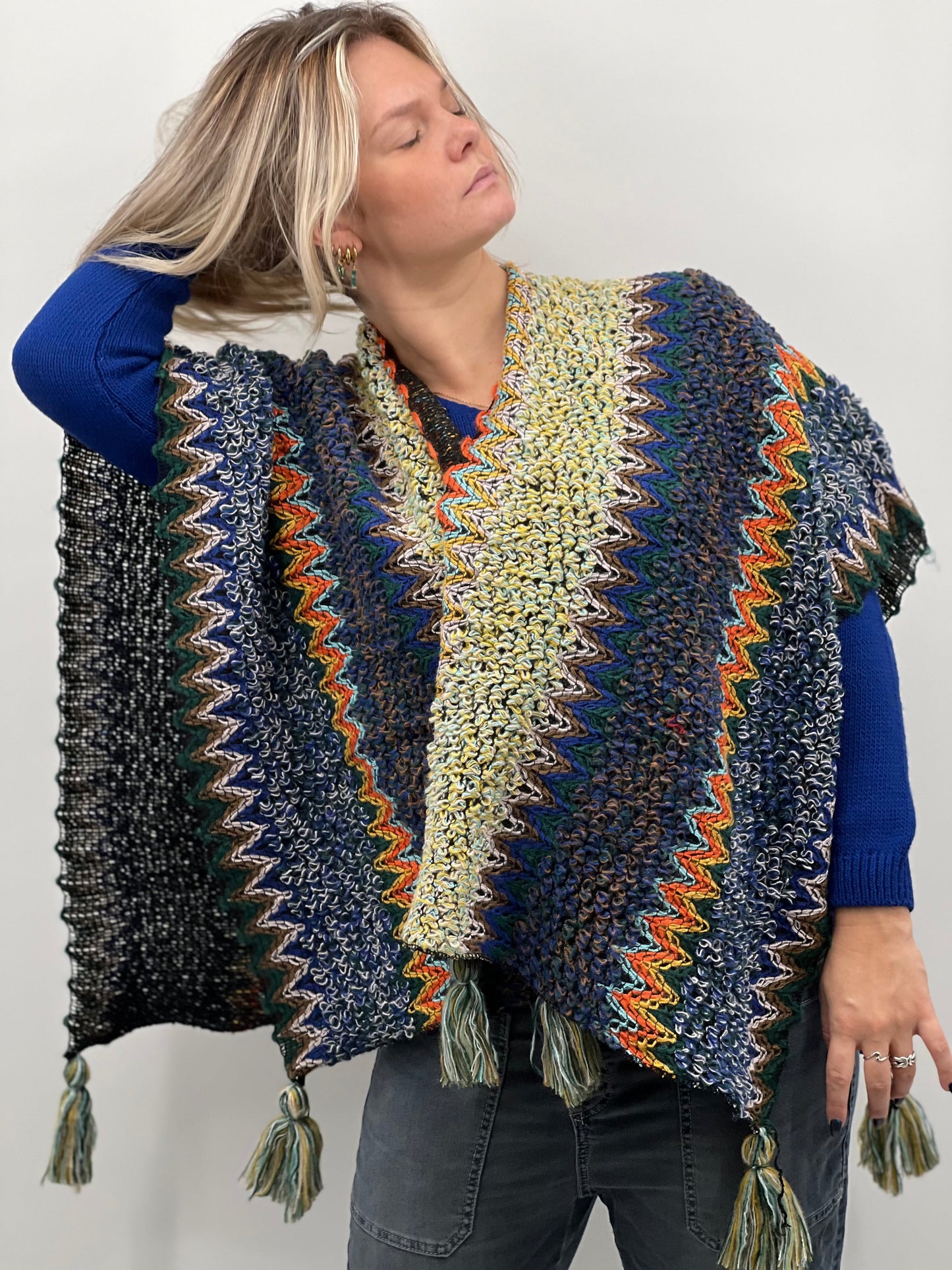 Veste Poncho Crochet Cherry boutique Poncho Crochet Cherry boutique Blue Cherryboutique