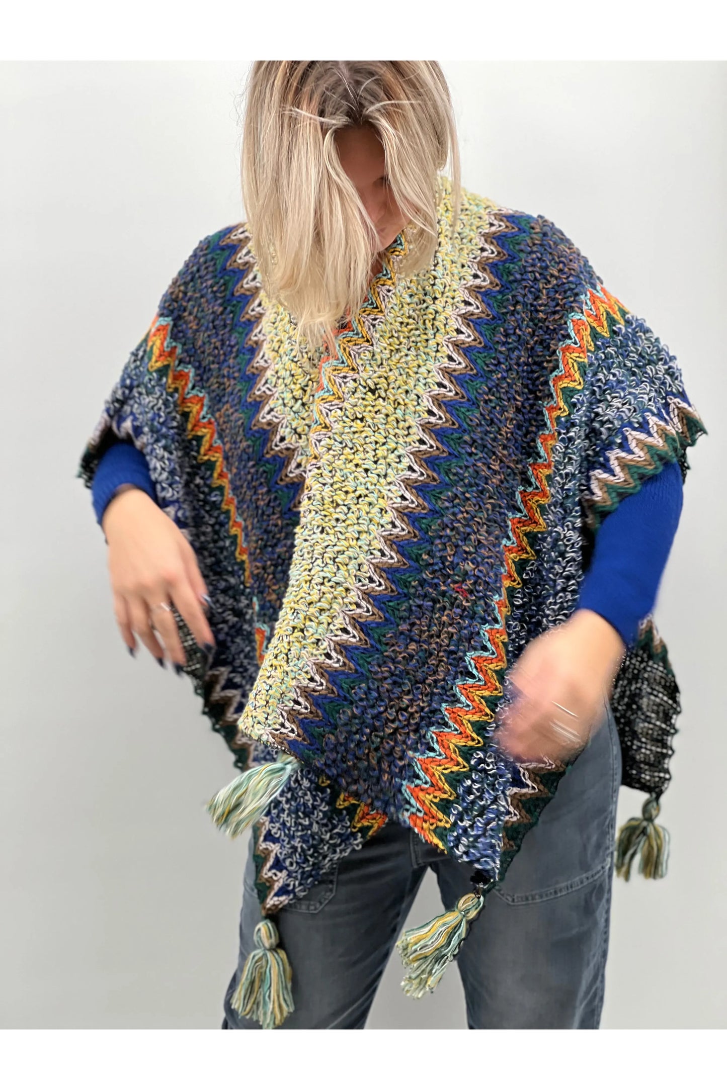 Veste Poncho Crochet Cherry boutique Poncho Crochet Cherry boutique Cherryboutique